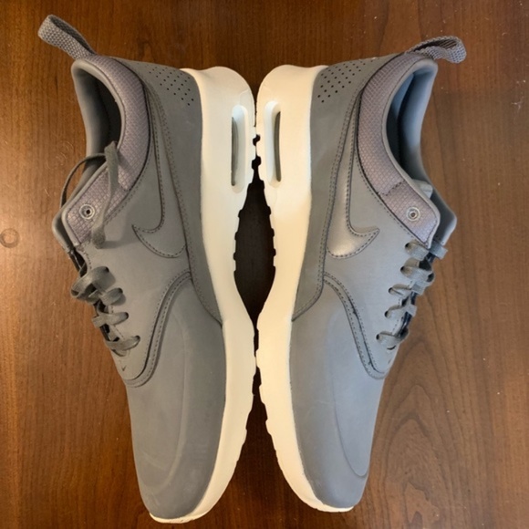 womens nike air max thea prm